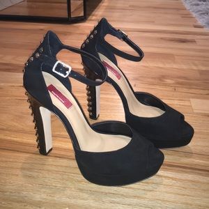 Saks Fifth Avenue Heels
